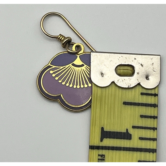 VTG Laurel Burch Hook Earrings Plum Blossom Lotus Purple Enamel & Gold Tone - Picture 4 of 5